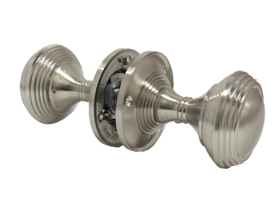 Queen Anne Reeded Mortice Door Knobs, Interior Door Knobs for Home, Round Internal Door Knob with Tubular Latch - Durable Satin Door Knobs - Door Knobs for Interior Doors - Chrome 4 Sets