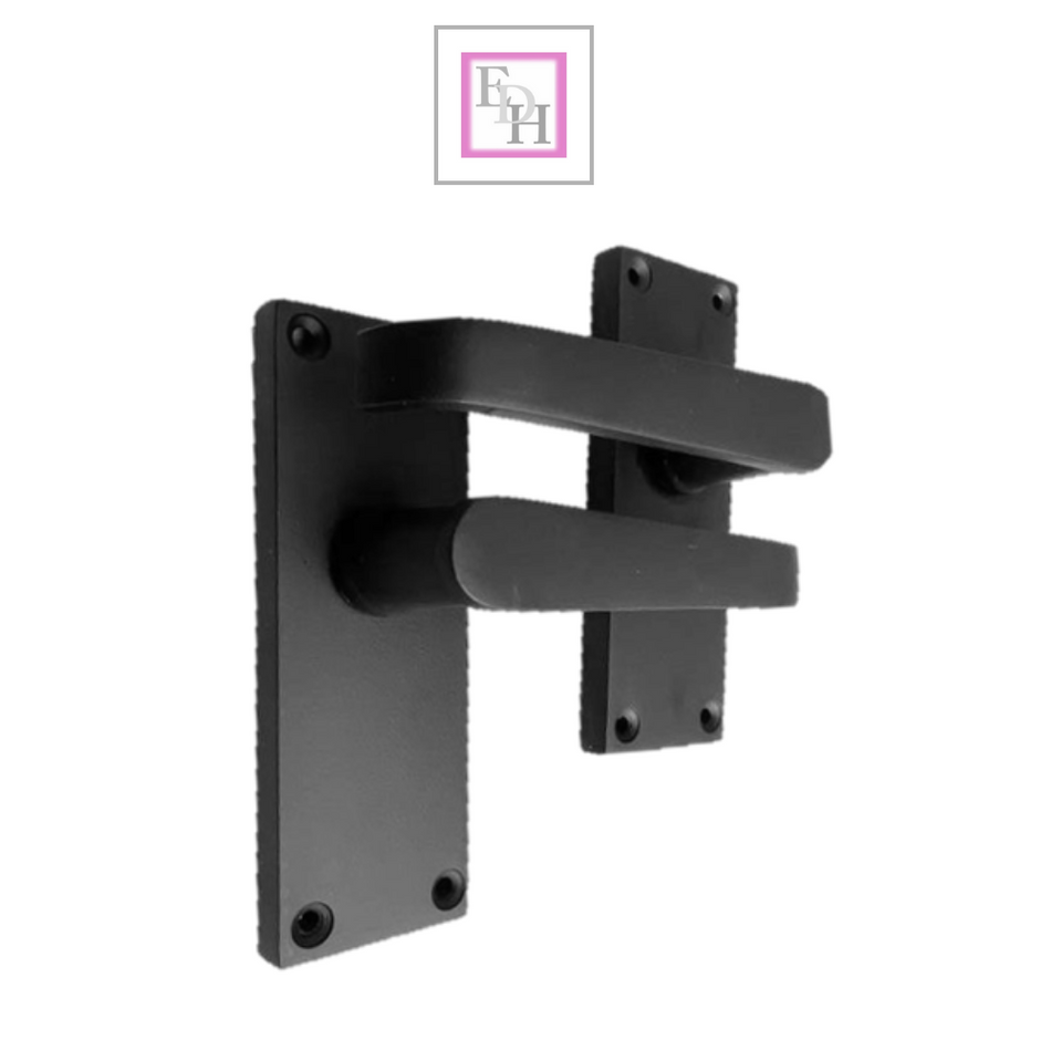 Door Handles  Internal & External Victorian Straight Lever Latch Matt Black 1