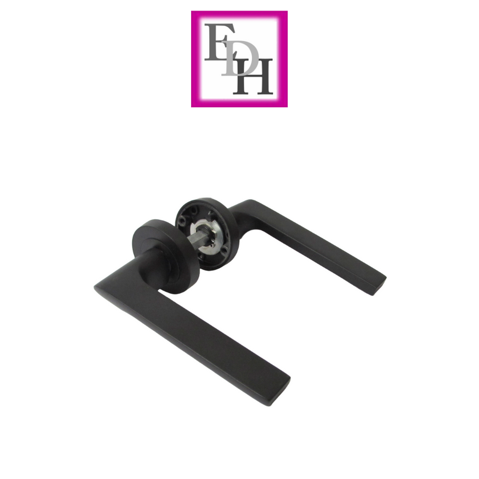 Modern Matt Black Door Handles Internal - Uno-2 Lever Latch On Rose
